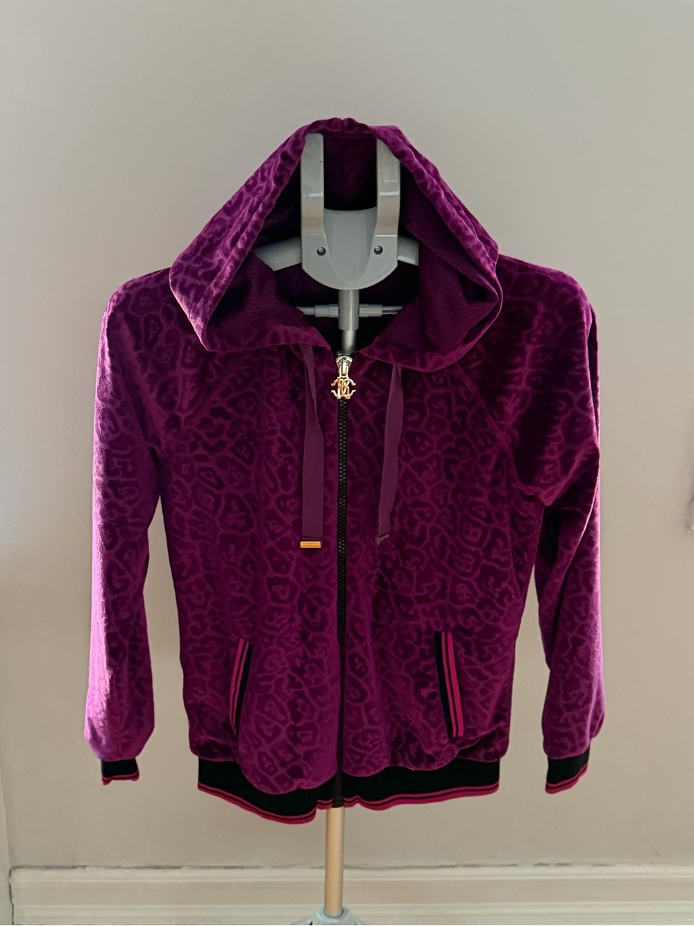 Roberto Cavalli Velour Leopard Print Zip Hoodie – Like New - Picture 3 of 9